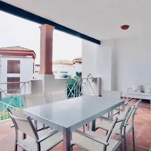 Familiar Con Jardin Y Terraza Privada Apartamento Alcaidesa